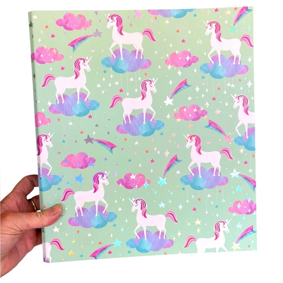 Unicorn binder green background - Picture 1 of 3